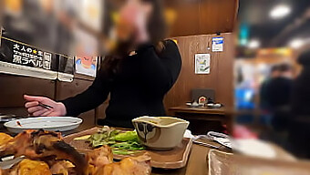 Autentisk Hemmagjord Video Av En Japansk Amatör Med En Fantastisk Bakdel Fångad På Kameran Medan Han Ägnar Sig Åt Stygga Aktiviteter Med En 28-Årig Gelato Shop-Anställd Som Njuter Av Sex Och Hittade Sin Partner Genom En Dating-App