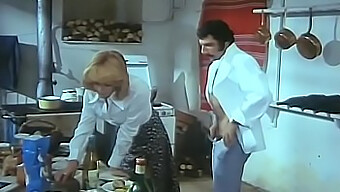 ¿qué Película Presenta A Una Rubia Desde Atrás Y Escenas De Cocina?