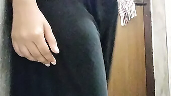 Young Indian Wife Gets Excited By Saree And Fingering