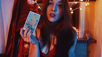 Opplev Den Sensuelle Verden Av Tarot-Inspirert Asmr Med En Fransk Vri