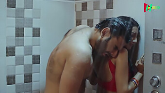 Indian Mature Wife Gets Doggy Style By Her Boss