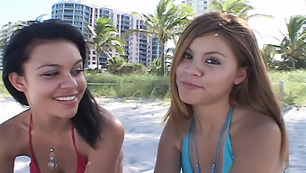 Two Young American Beachgoers Give Deep Oral Pleasure In Miami