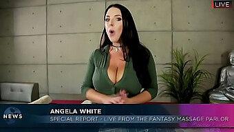 Lena Paul Og Angela White Utforsker Sine Seksuelle Lyster I Denne Videoen