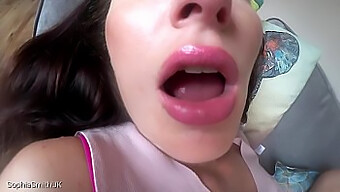 Asmr Sensations From A Girlfriend'S Tongue And Mouth