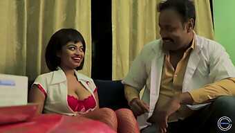 La Enfermera India Shilpa Y El Doctor Chandu Se Involucran En Actividad Sexual