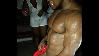 Dominican Blade: A Stripper'S Muscular Transformation