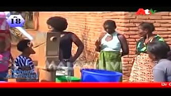 Malawianische Frauen Diskutieren Sexuelle Techniken In Amateurvideo