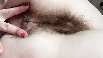 Cute Japanese Teen'S Natural Pussy Gets Explored In Hot Video