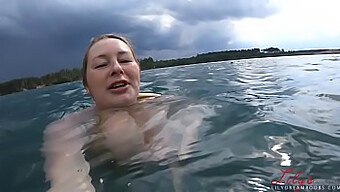 Stor Amatörbabe I Bikini