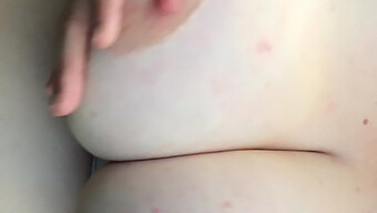 Amateur Moms With Big Natural Tits