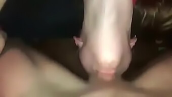 Intens Dyp Hals Og Cumshot Action